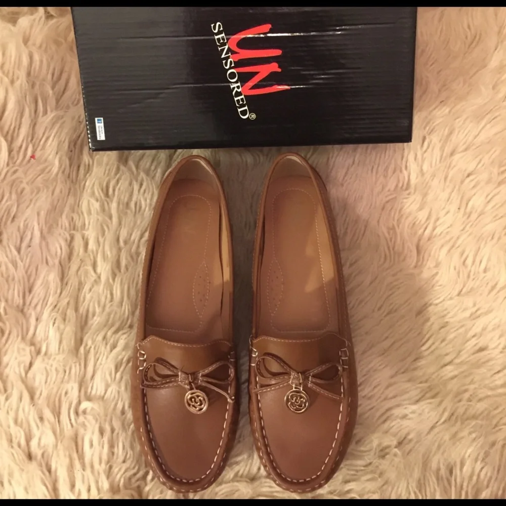 NIB UNSENSORED Jill Ladies Fashion Loafers, sz 10